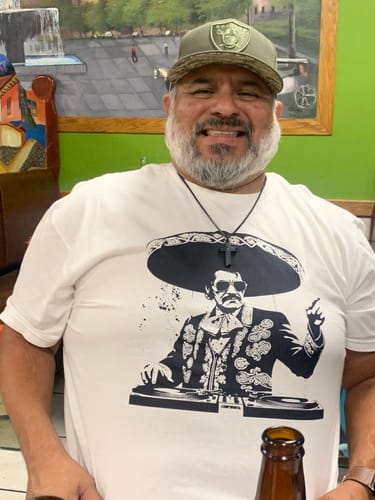 Customer photo review of El Mexicano - Art De La Calle™ T-Shirt