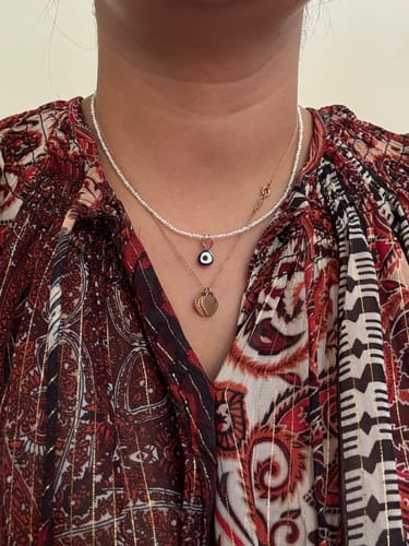 Customer photo review of Brinley Pearl Choker Necklace