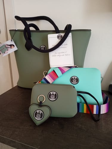 undefined review of TRIO | Shopping Maniglie + Pochette + Trousse image 1 out of 1