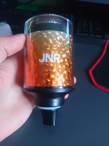 Customer photo review of JNR - Mega Shisha Hookah - 100000 Bouffées - 2% de nicotine - Tete de Chicha Electronique