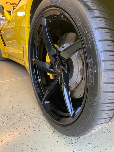 Customer photo review of CUSTOM FORGED MONOBLOCK 5 SPOKE WHEELS: RV-MC35