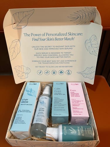 Customer photo review of Stay Fresh Moisturizer Controls Oil and Brightens