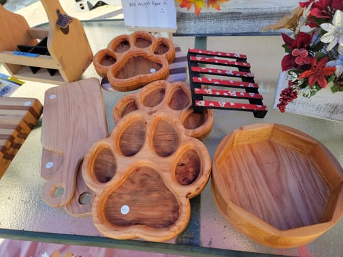 Customer photo review of Dog Paw Print Tray / Inlay Acrylic Router Template