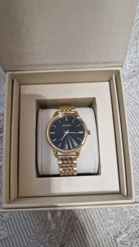 Customer photo review of Emily Gold Black