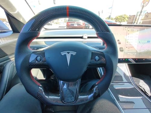 Johnson N. review of Custom Dry Carbon Fiber Steering Wheel Replacement for Tesla Model 3 2017-2023 image 1 out of 1