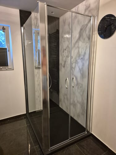 Customer photo review of Eckdusche Duschkabine mit Pendeltür, 6mm ESG, Klarglas - Tür 90cm, Höhe: 195cm