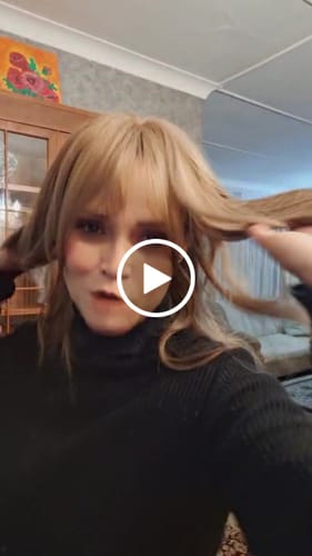 Customer video review of JBEXTENSION 16 Inches Scalpiana Hush Cut Light Brown 3.5X4 Hard Silky Top Natural Scalp Effect Wig With Bangs YOSHI SILKY TOP