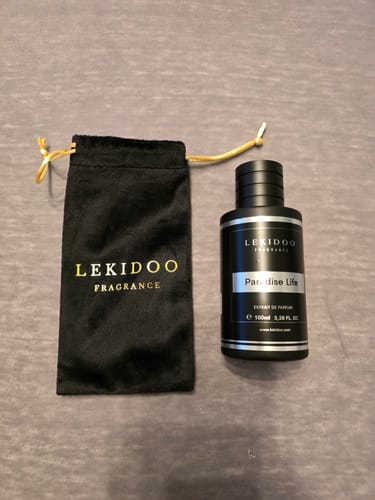 Customer photo review of Paradise Life