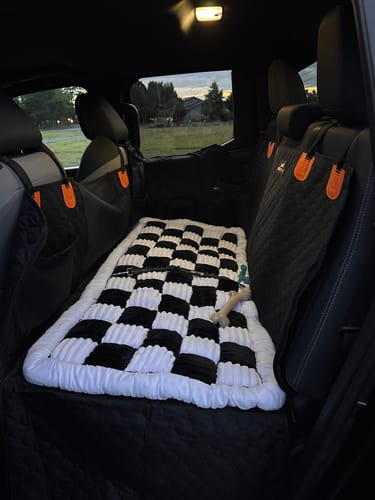 Customer photo review of RuffRover 2.0™ - Hard Bottom Back Seat Extender + (FREE Dog Bed)