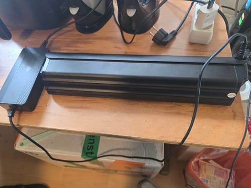 Customer photo review of Battery for Touroll J1 &J1 ST - 36V 15.6Ah