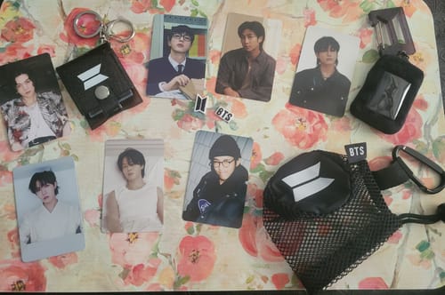 Customer photo review of BTS - 2025 BTS FESTA OFFICIAL MD CAPSULE MERCH FULL PACKAGE
