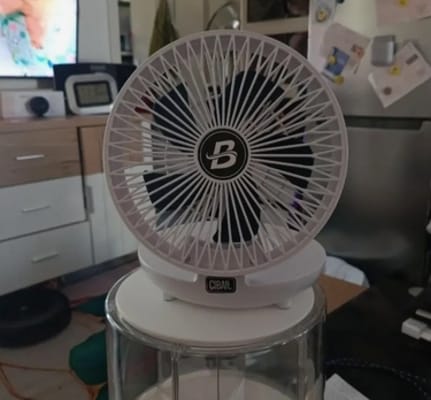 Customer photo review of LitLamp™ Foldable Fan Nightlight