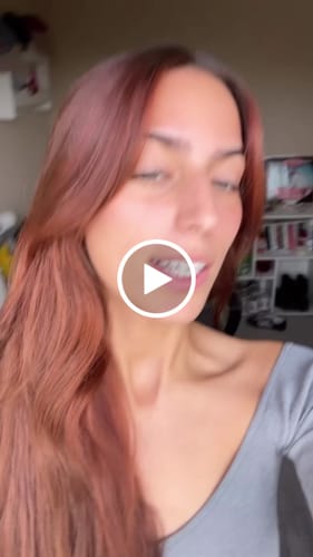 Reseña con vídeo de un cliente sobre Tinte 100% Natural Hamsa Herbal (Tono Castaño Oscuro)