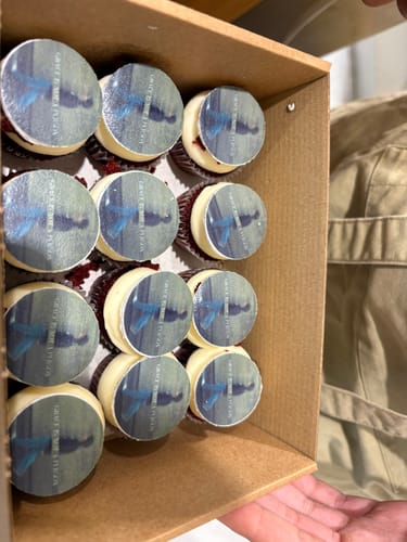 Customer photo review of Edible Photo Cupcakes