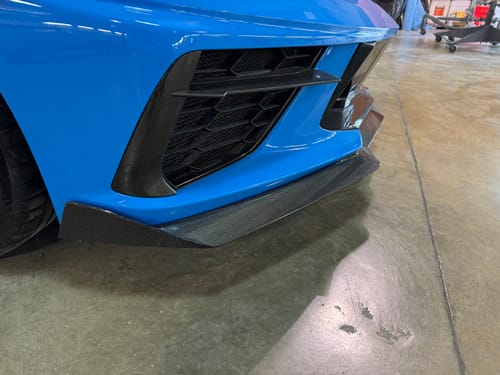 Levi P. review of Corvette C8 5VM Front Splitter Lip (1-Piece Version) image 1 out of 1