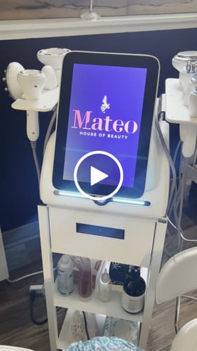 Customer video review of Logo Customization
