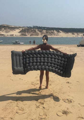 Avis photo d'un client sur MATELAS GONFLABLE COZIYA