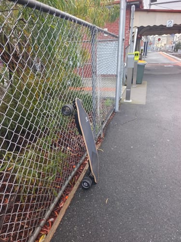 Customer photo review of Tynee® Ultra Hub Motor Electric Skateboard & Longboard