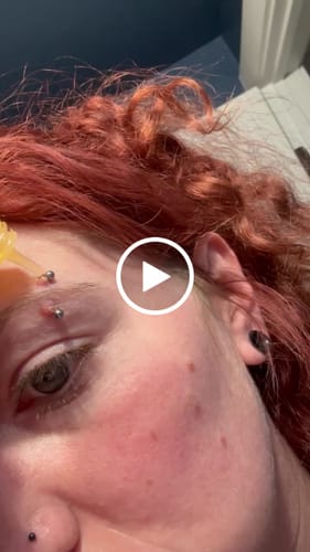 Customer video review of Piercing Aftercare Spray Wholesale Bundle