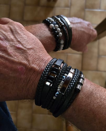 Customer photo review of Lederarmband "Shine"