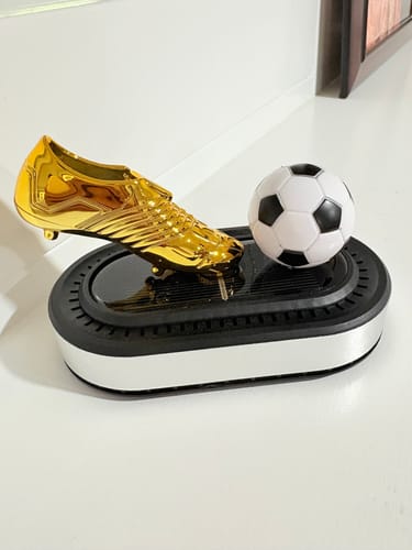 Customer photo review of Solar Powered Soccer-Themed Car Air Freshener