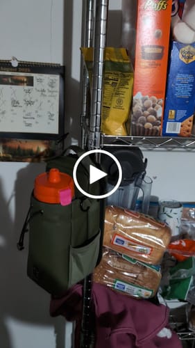 Customer video review of MAGNETIC BOTTLE BAG