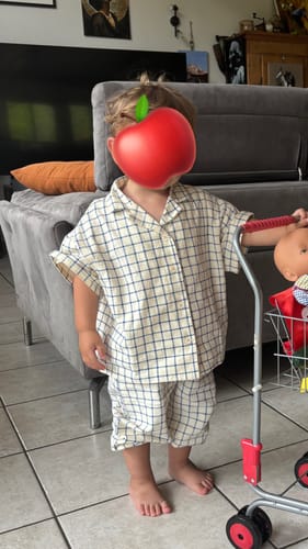 Charlotte K. review of PAGES SET image 1 out of 1