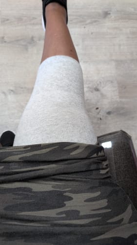Customer photo review of Premium Bamboo Knee Sleeve (Single)