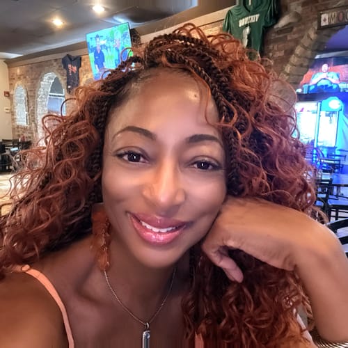 Customer photo review of Mayde Pre-Loop Crochet Braid - 3X WET & CURLY BOHO BRAID 16"