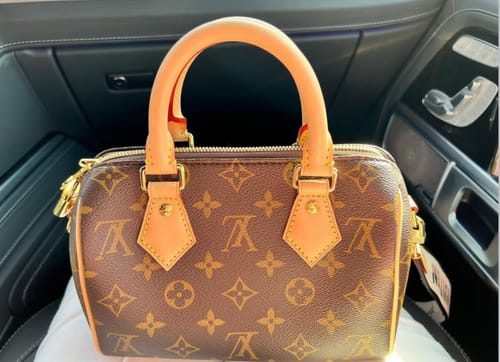 Customer photo review of Louis Vuitton Speedy Bandoulière 20