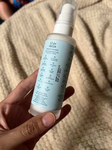 Customer photo review of Stay Fresh Moisturizer Controls Oil and Brightens