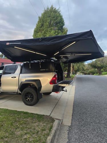 Leia B. review of OPENROAD 270 Free Standing Awning for Camping image 1 out of 1