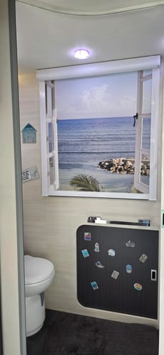 Customer photo review of Kassettenrollo Motiv "Fenster Meerblick" | bis B 420 x H 420 cm
