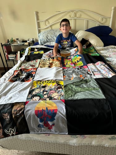Customer photo review of Premium T Shirt Quilt