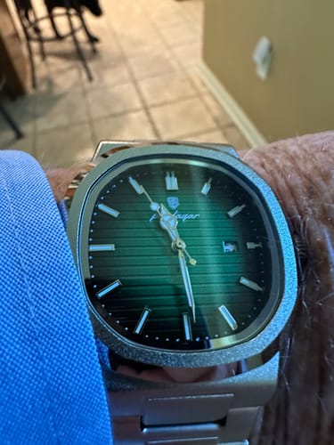 Customer photo review of Lucky Fours® Caspian