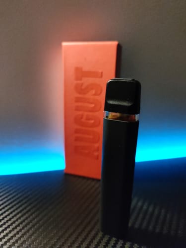 Customer photo review of Live Resin Disposable Vape