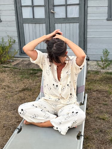 Céline A. review of MEOW MOOD SET WOMAN image 1 out of 1