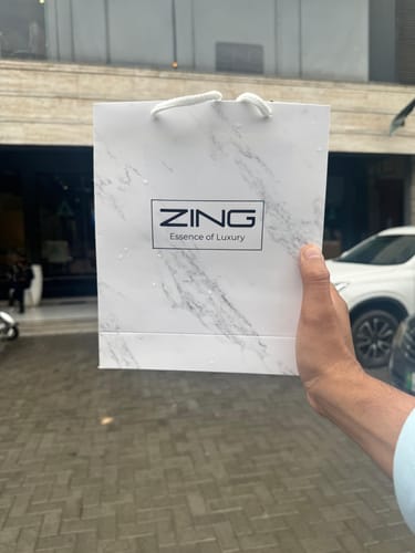 Customer photo review of Bleu De Zing – Premium Packaging
