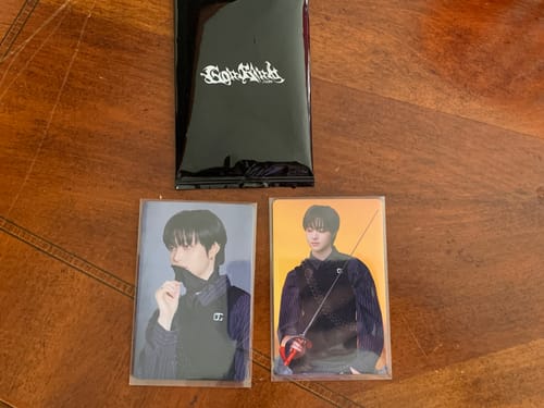 Customer photo review of &TEAM - GO IN BLIND 3RD SINGLE ALBUM OFFICIAL MD PHOTO CARD