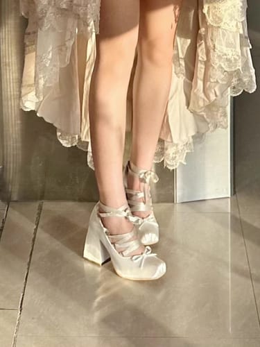 Customer photo review of Satin lace-up ballet shoes