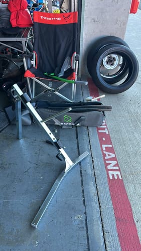 Customer photo review of Rabaconda Street Bike Tire Changer