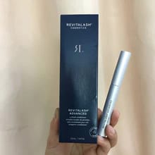 Customer photo review of SleekStrands™ | Wimpernwachstumsserum