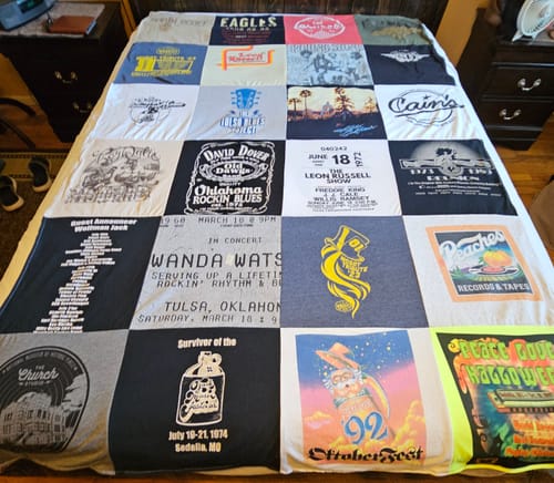 Customer photo review of Double Sided T-Shirt Quilt from Project Repat