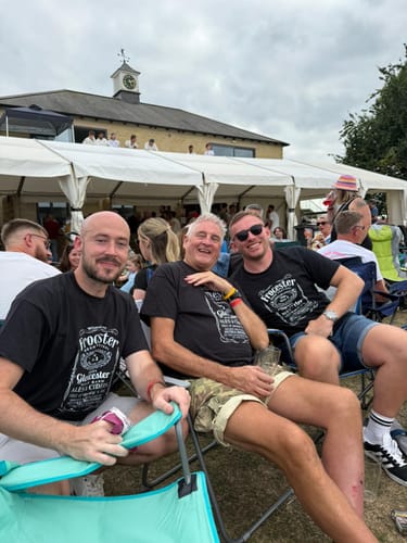 Customer photo review of Summer t-shirt