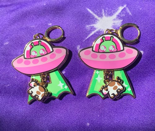 Customer photo review of Alien Dangle Earrings Pink!