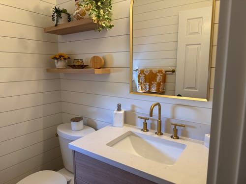 Customer photo review of Natural White Oak Floating Shelf