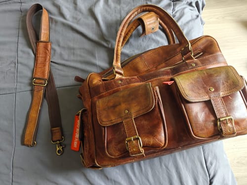Customer photo review of Finn Handcrafted Buffalo Leather Laptop Briefcase