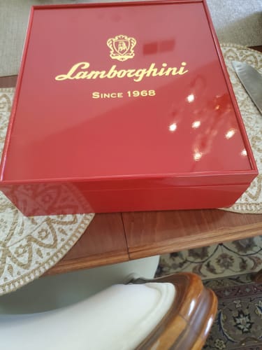 Customer photo review of Lamborghini LUXE Red Collection with Gift Set