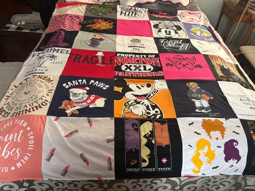 Customer photo review of Premium T Shirt Quilt