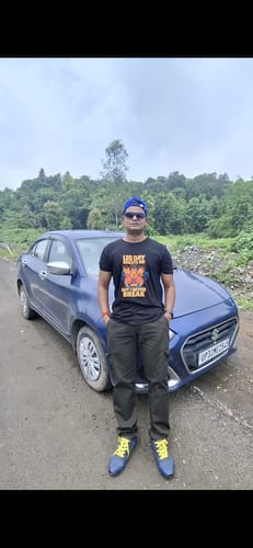 Customer photo review of “Legends Don’t Skip Leg Day”- Unisex Classic Crew T-Shirt - Limited Edition